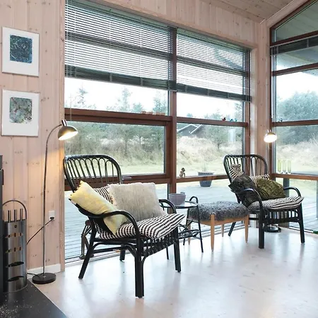 Holiday home Holiday Toftekrogen Lokken