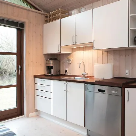 Holiday home Holiday Toftekrogen Lokken